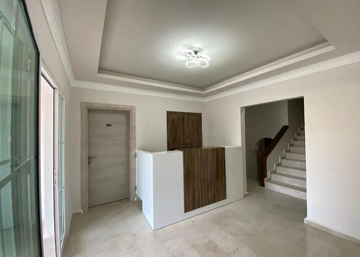 Ender Elite Hotel ホテル